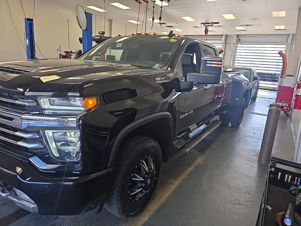Used 2021 Chevrolet Silverado 3500 High Country w/ Snow Plow Prep/Camper Package AWD/4WD image 1