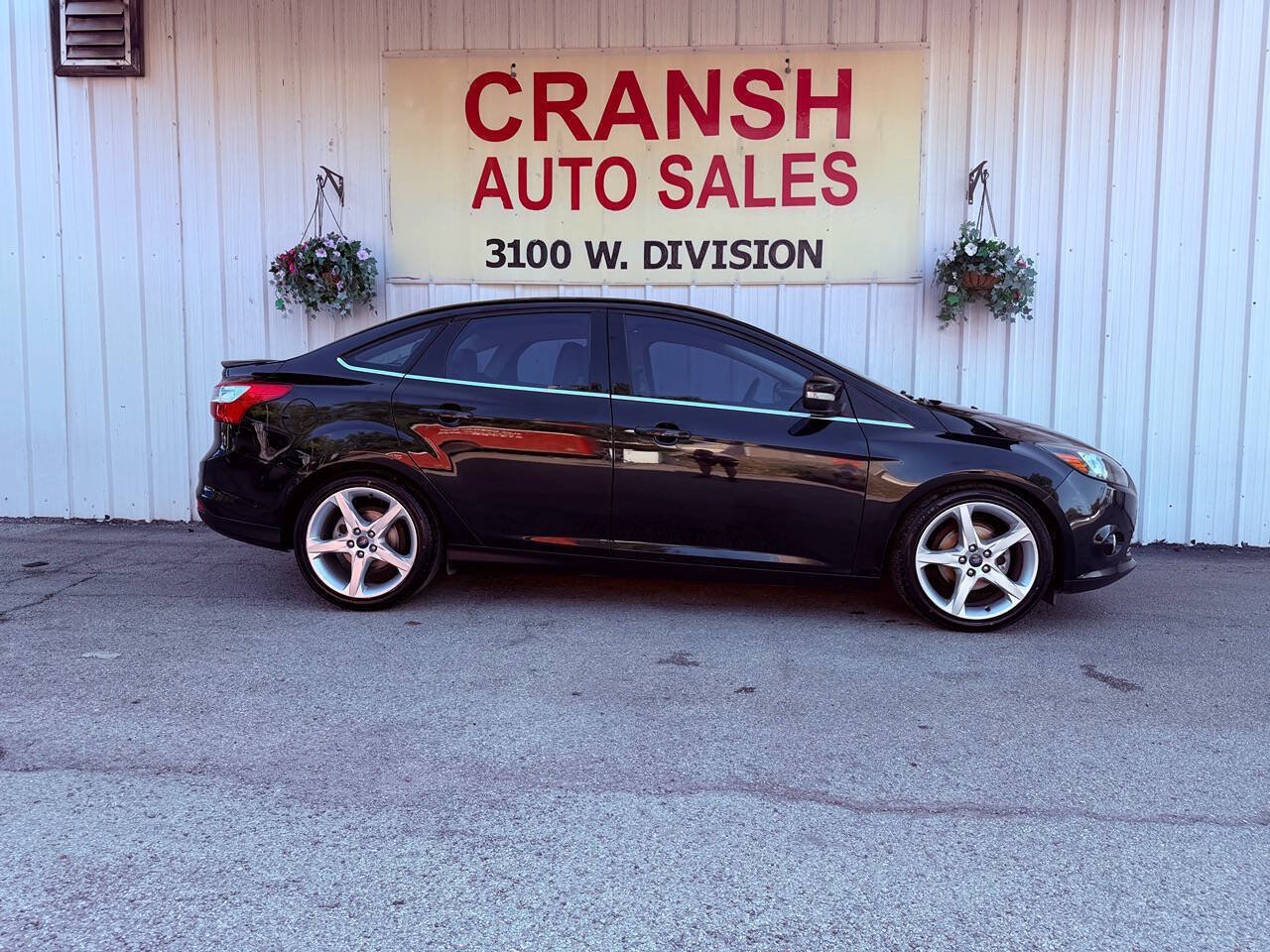 Used 2012 Ford Focus Titanium FWD image 5