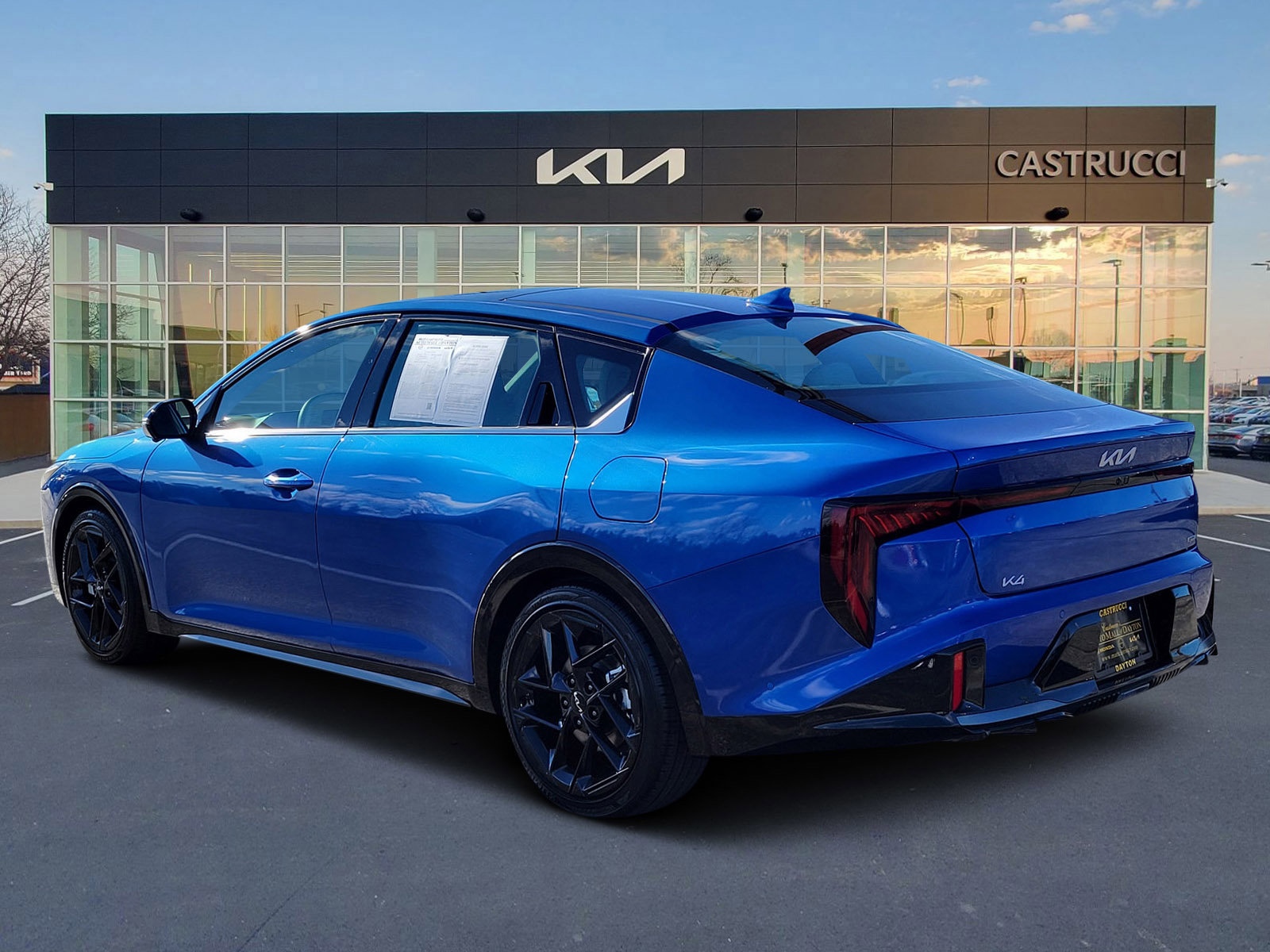 Used 2025 Kia K4 GT-Line Turbo image 3