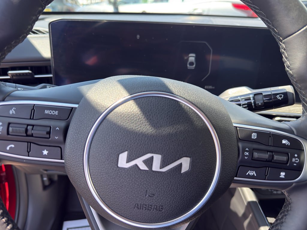 Used 2025 Kia K5 EX FWD image 12