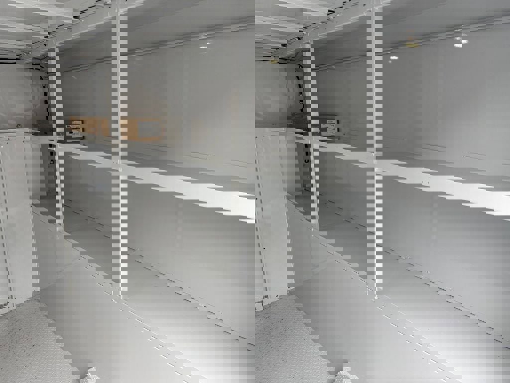 New 2024 Ford Transit 350 Base SRW / 3.5L Ecoboost / 11' w/ Interior Upgrade Package image 32