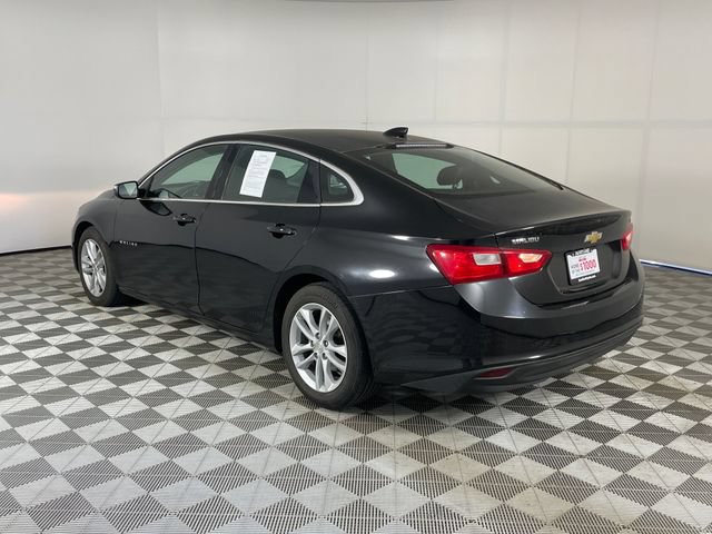 Used 2016 Chevrolet Malibu LT w/ Leather Package FWD image 14