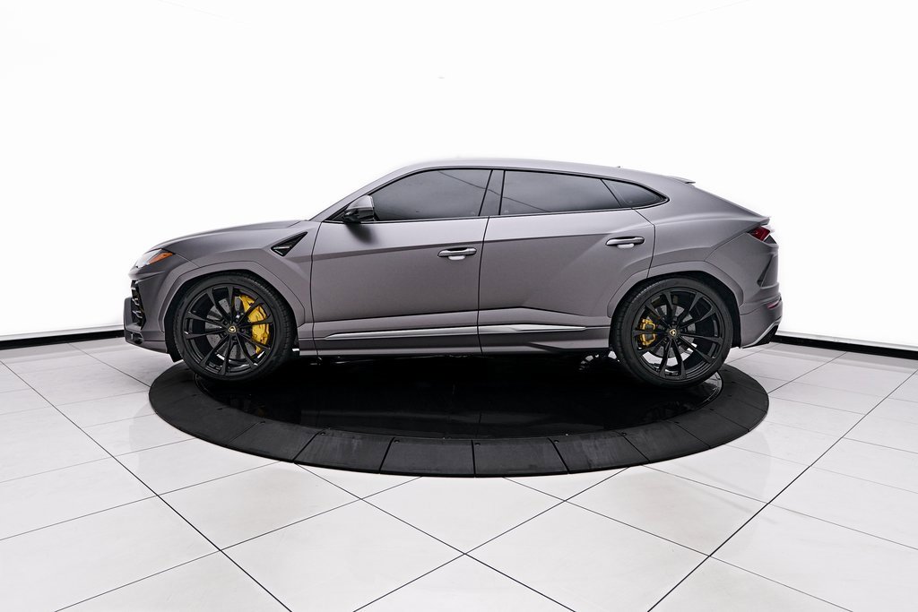 Used 2021 Lamborghini Urus image 9