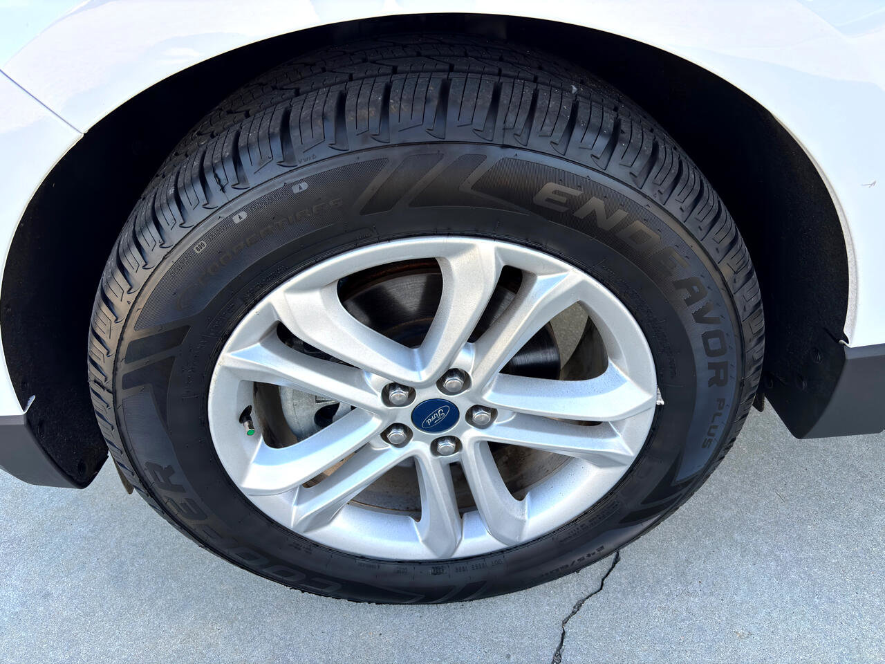 Used 2019 Ford Edge SEL w/ Equipment Group 201A image 11