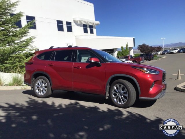 Used 2023 Toyota Highlander Limited image 6