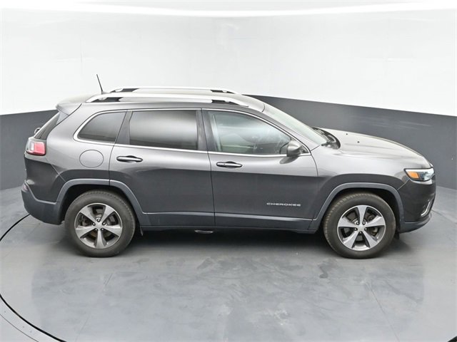 Used 2019 Jeep Cherokee Limited image 34