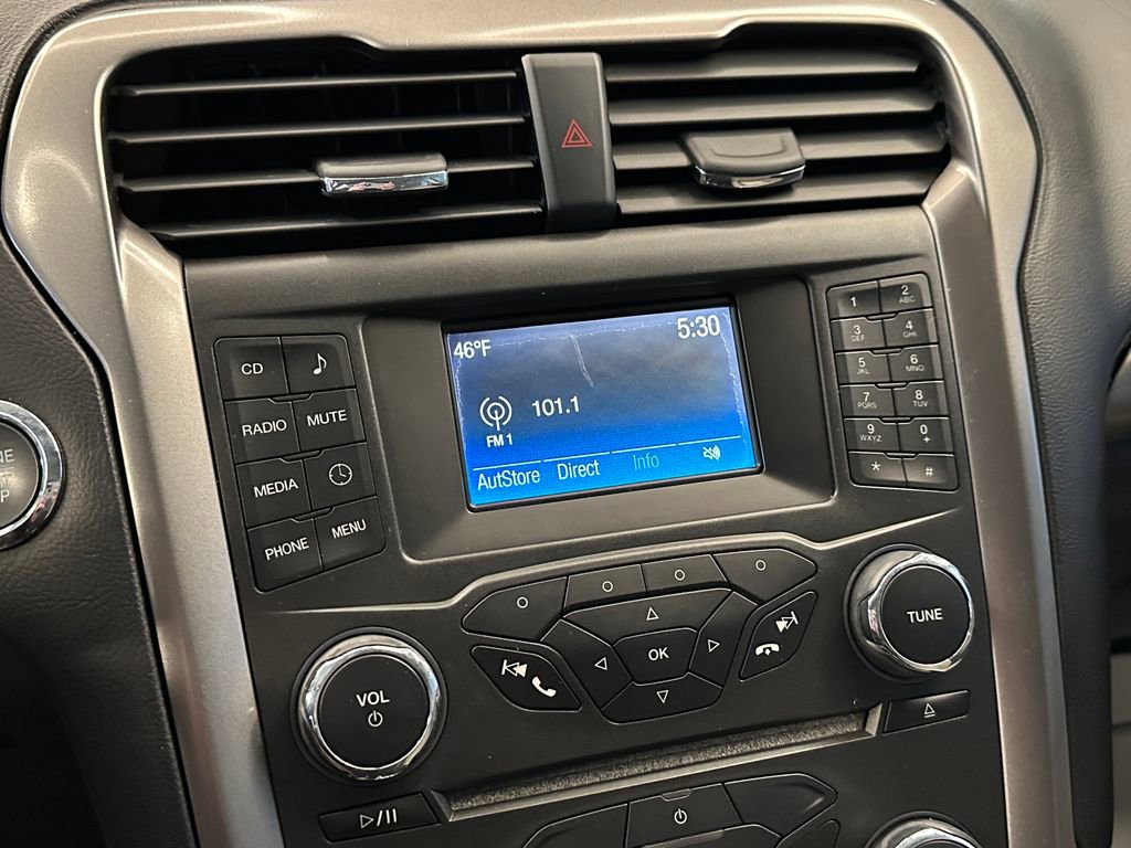 Used 2017 Ford Fusion S FWD image 13