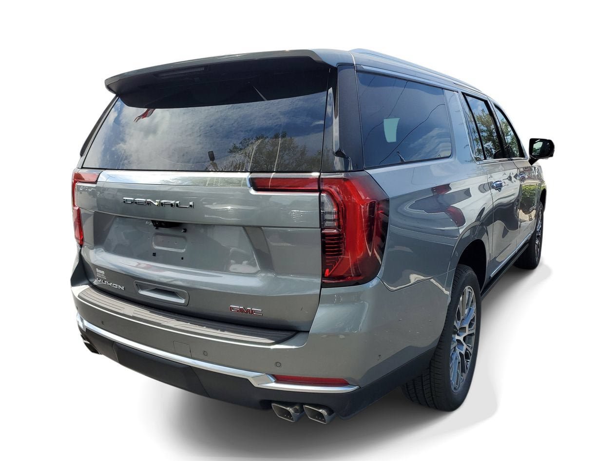New 2026 GMC Yukon XL Denali w/ Denali Reserve Package AWD/4WD image 5