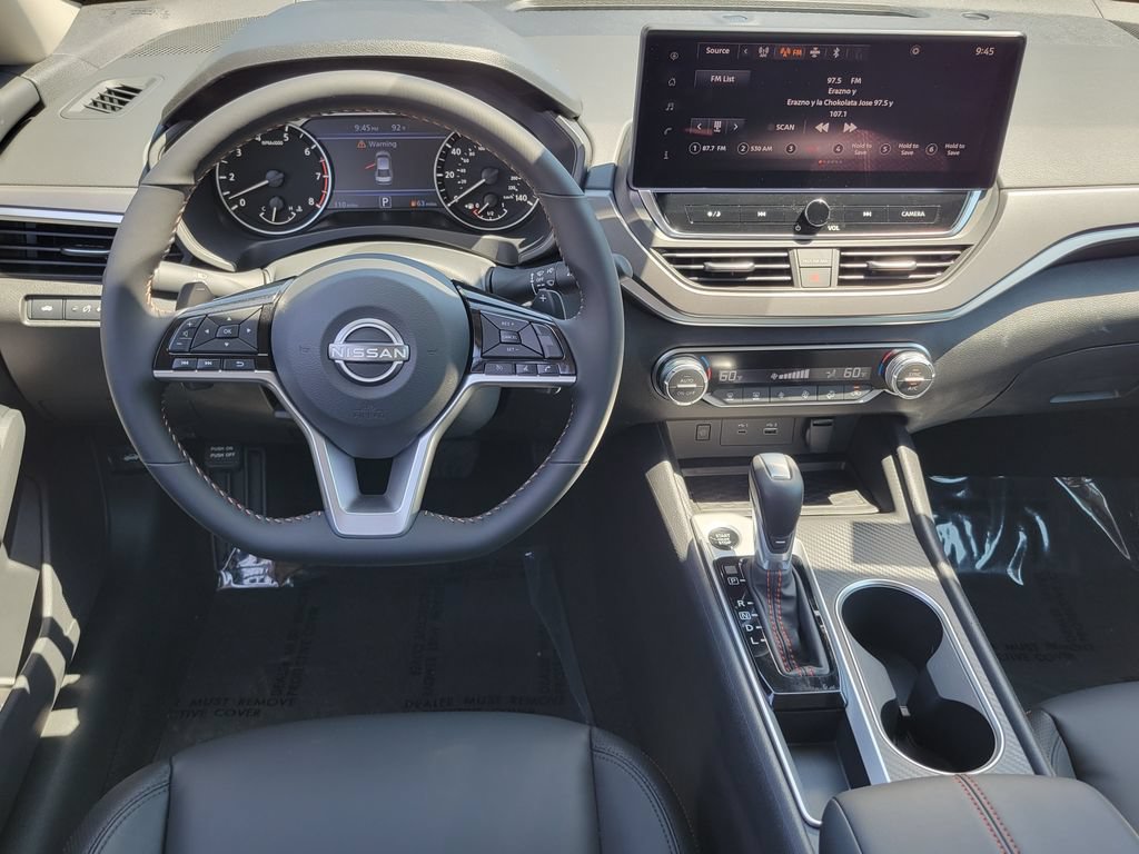 New 2026 Nissan Altima 2.5 SR w/ SR Midnight Edition Package FWD image 7