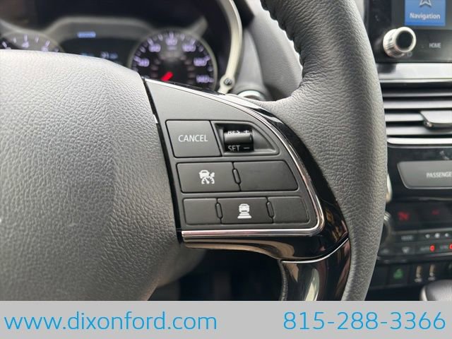Used 2024 Mitsubishi Eclipse Cross SEL AWD/4WD image 17