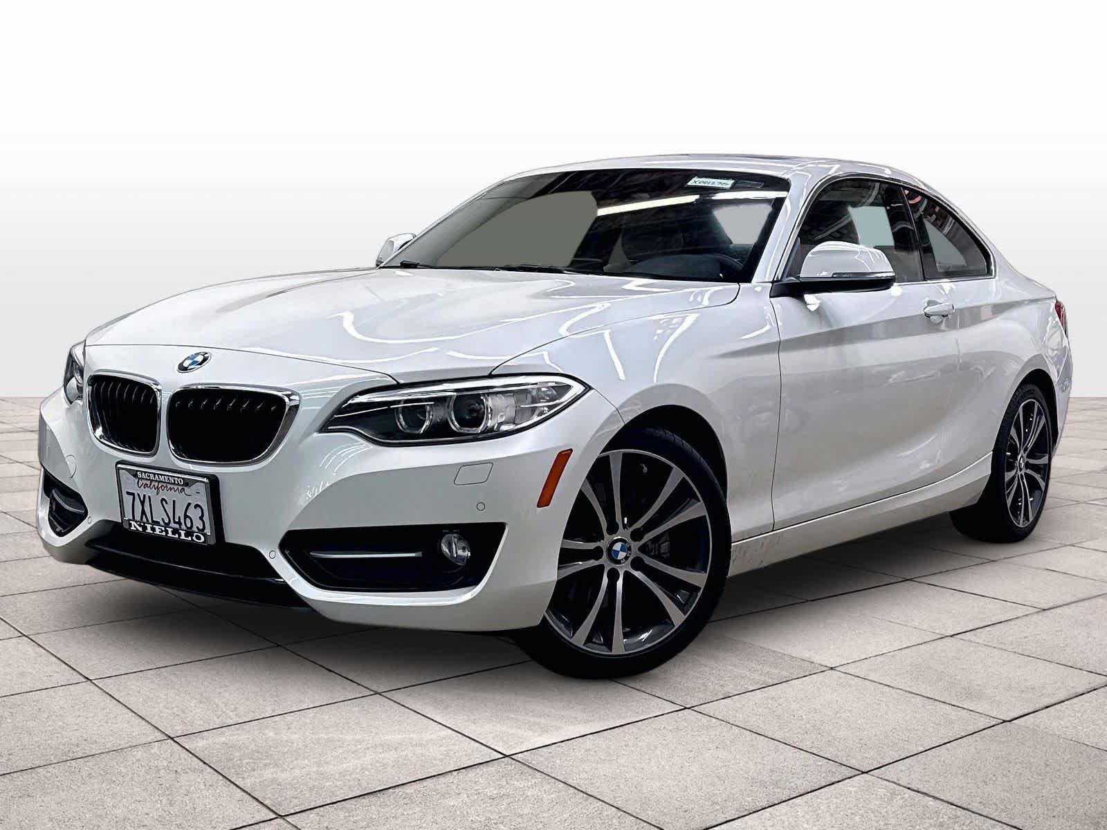 Used 2017 BMW 230i Coupe RWD image 1