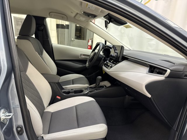 Used 2023 Toyota Corolla LE w/ Carpet Mat Package (TMS) image 27