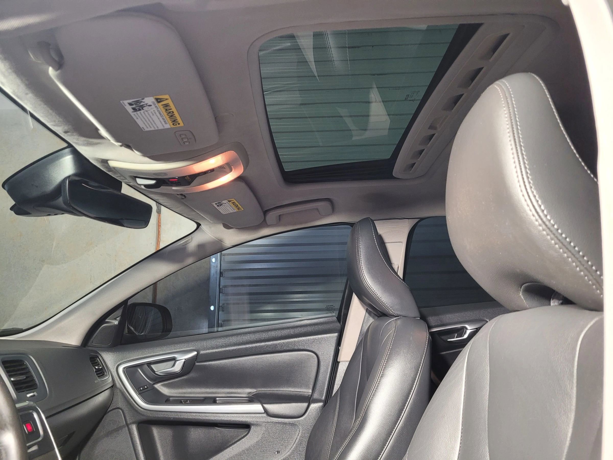 Used 2016 Volvo S60 T5 Premier image 35