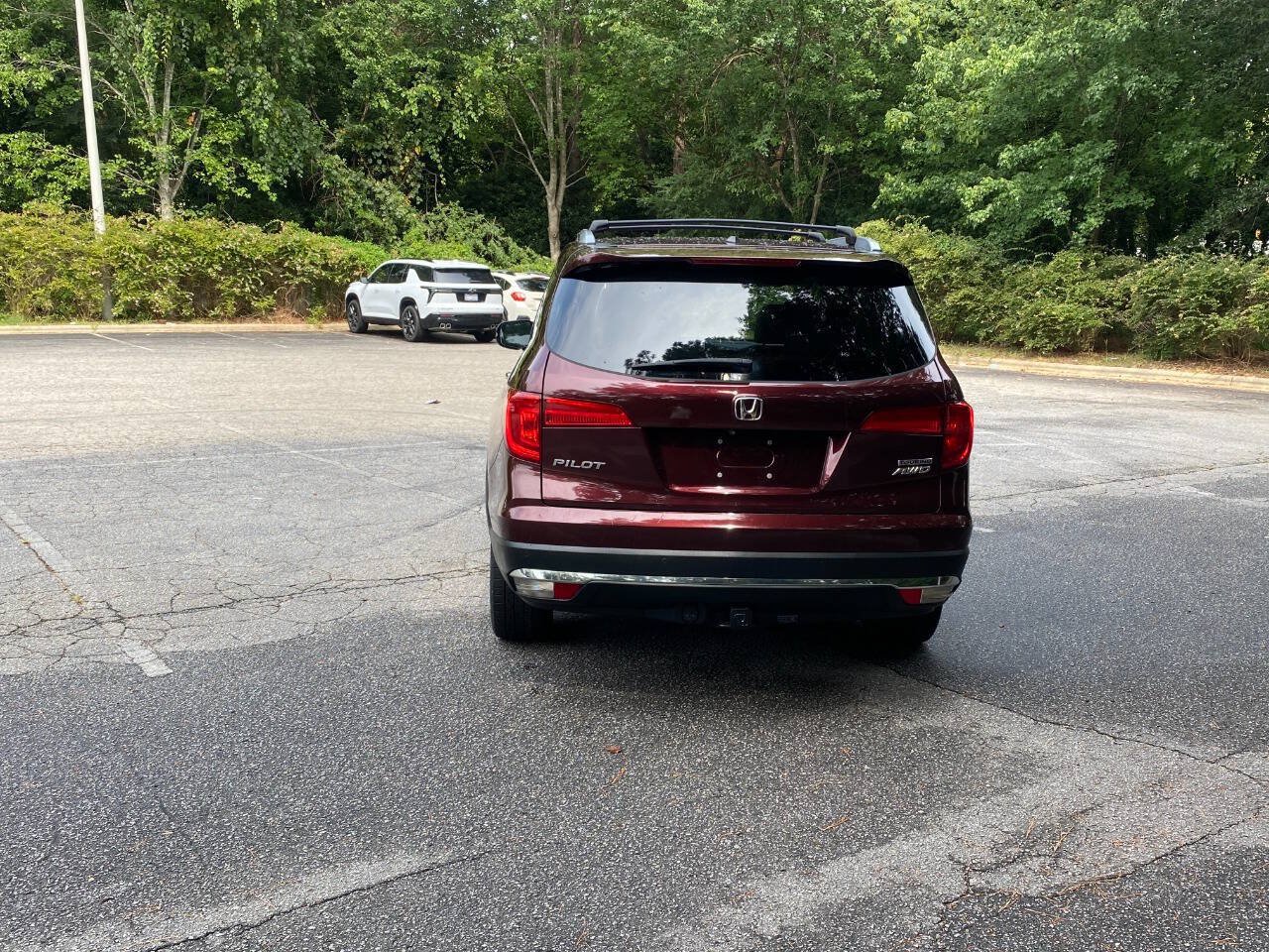 Used 2016 Honda Pilot Touring image 6