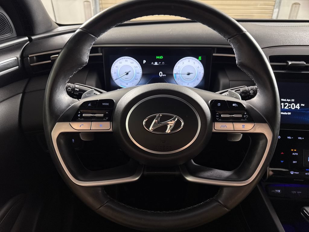 Certified 2022 Hyundai Santa Cruz Limited AWD/4WD image 16