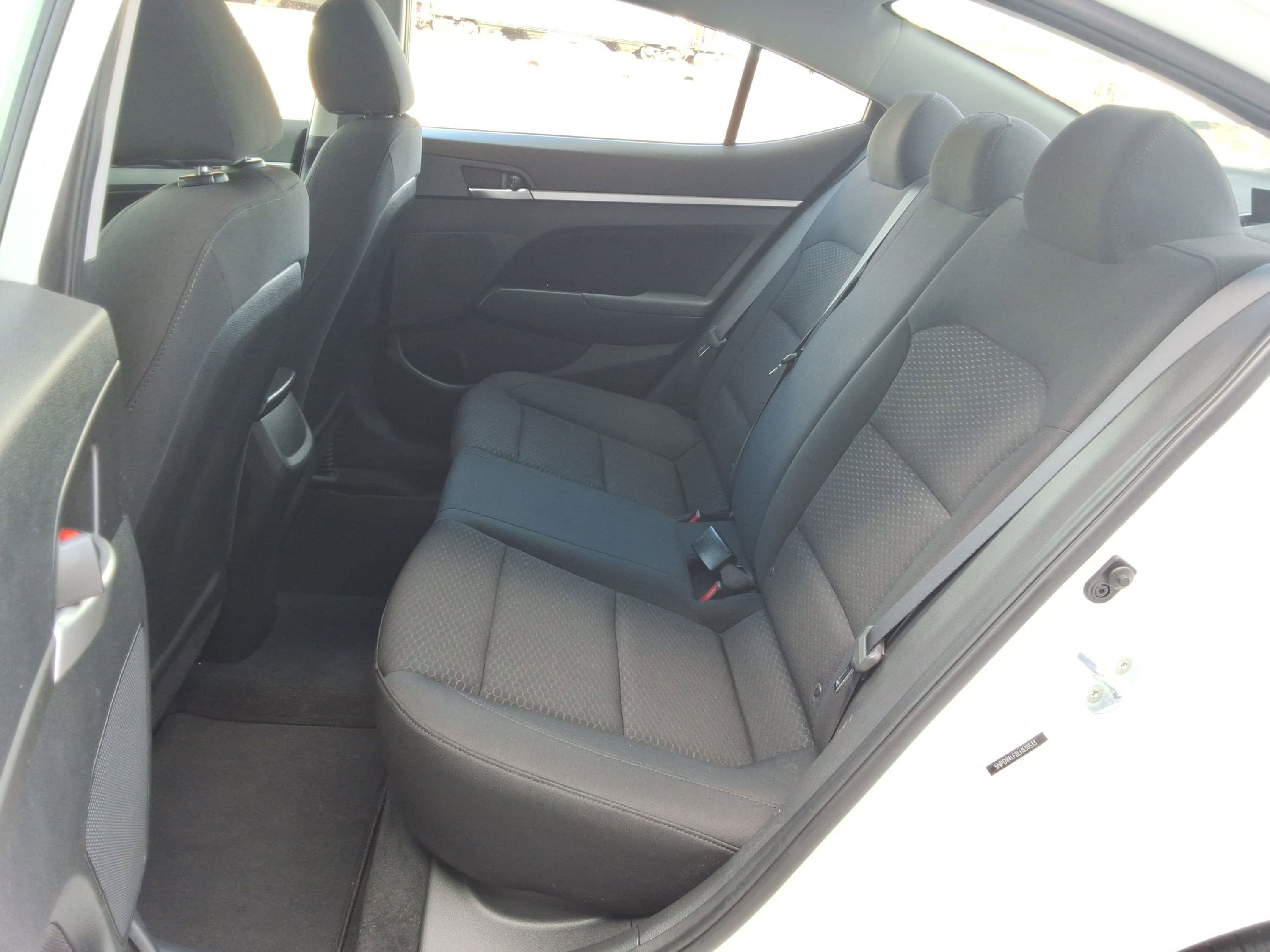 Used 2020 Hyundai Elantra SEL w/ Cargo Package (C1) image 28