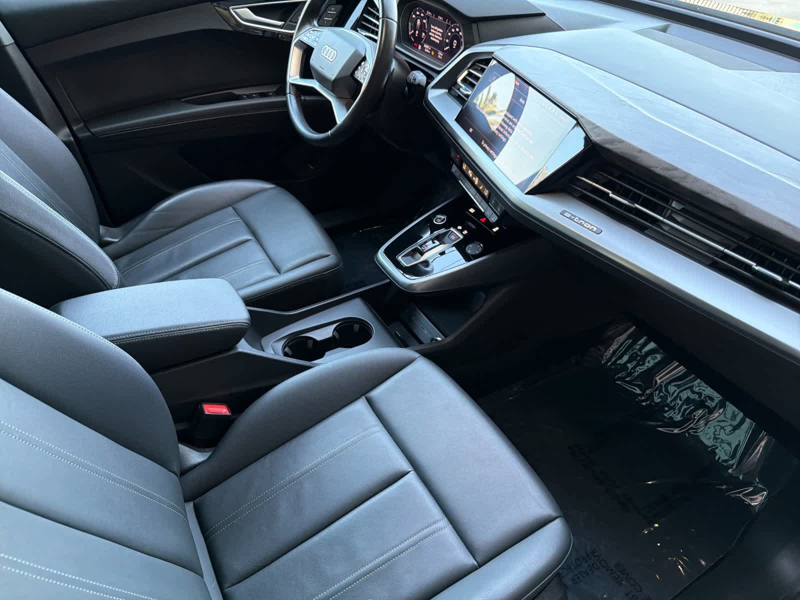 Used 2023 Audi Q4 e-tron Premium Plus w/ Premium Plus AWD/4WD image 16