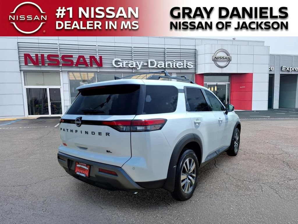 New 2026 Nissan Pathfinder SL FWD image 7