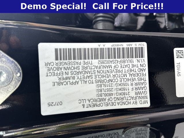 Used 2025 Acura TLX w/ Technology Package FWD image 26