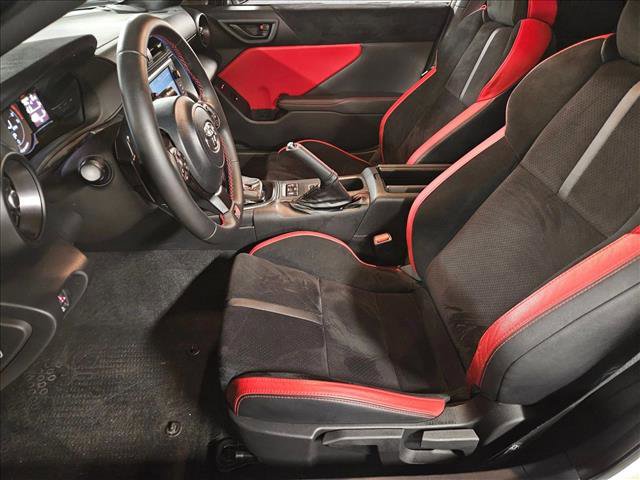 Used 2024 Toyota GR86 TRUENO Edition image 15
