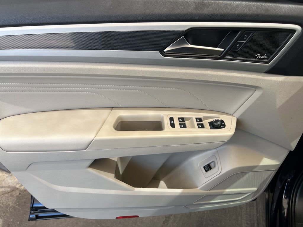 Certified 2022 Volkswagen Atlas SEL Premium image 18