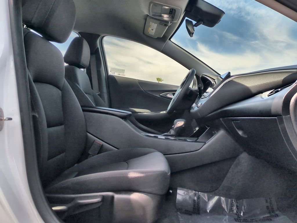 Used 2024 Chevrolet Malibu LT FWD image 34