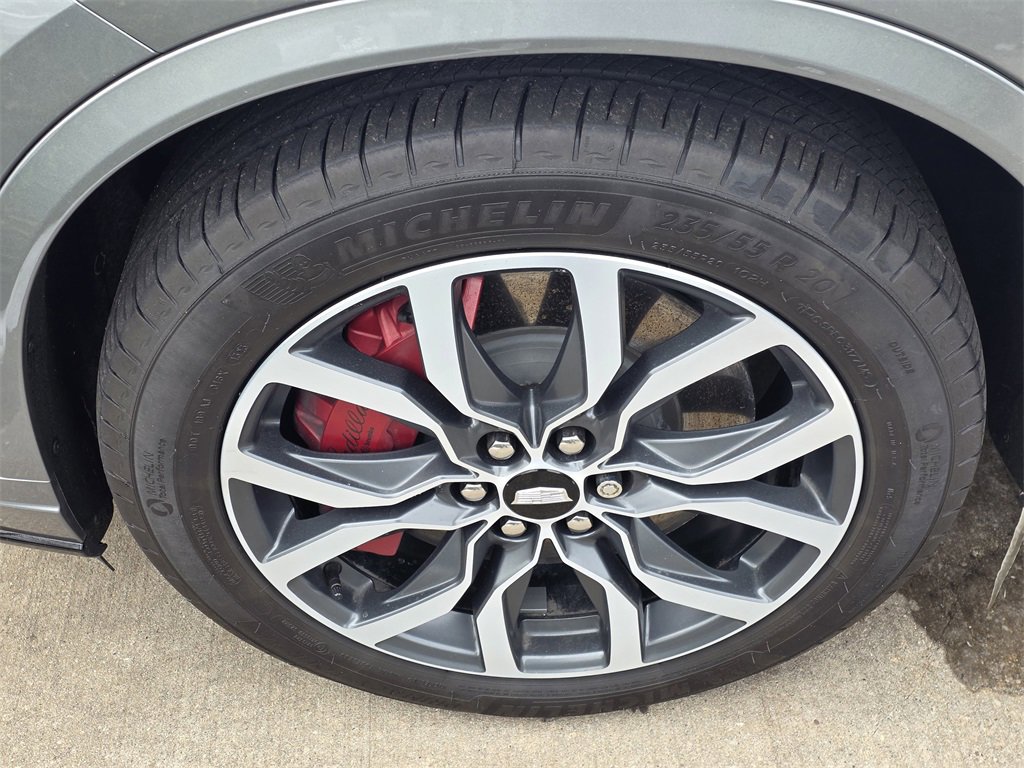 Used 2023 Cadillac XT6 Sport w/ Technology Package image 13