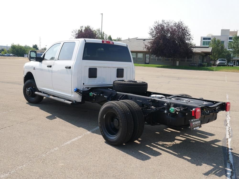 New 2024 RAM 3500 Tradesman w/ Safety Group image 9