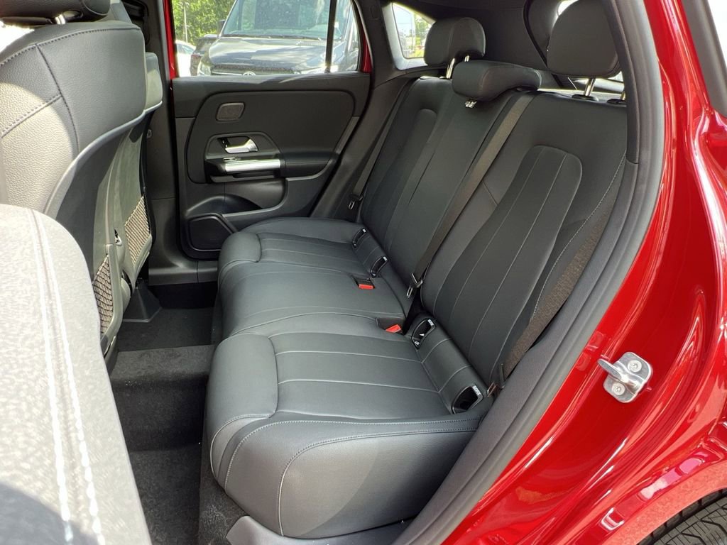 Certified 2026 Mercedes-Benz GLA 250 4MATIC image 23