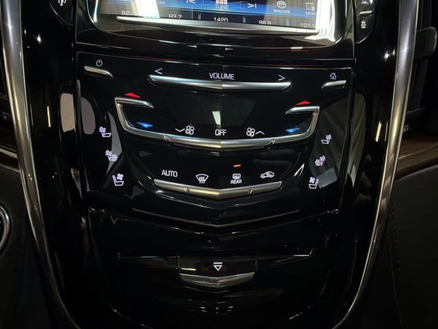 Used 2016 Cadillac Escalade Luxury image 19