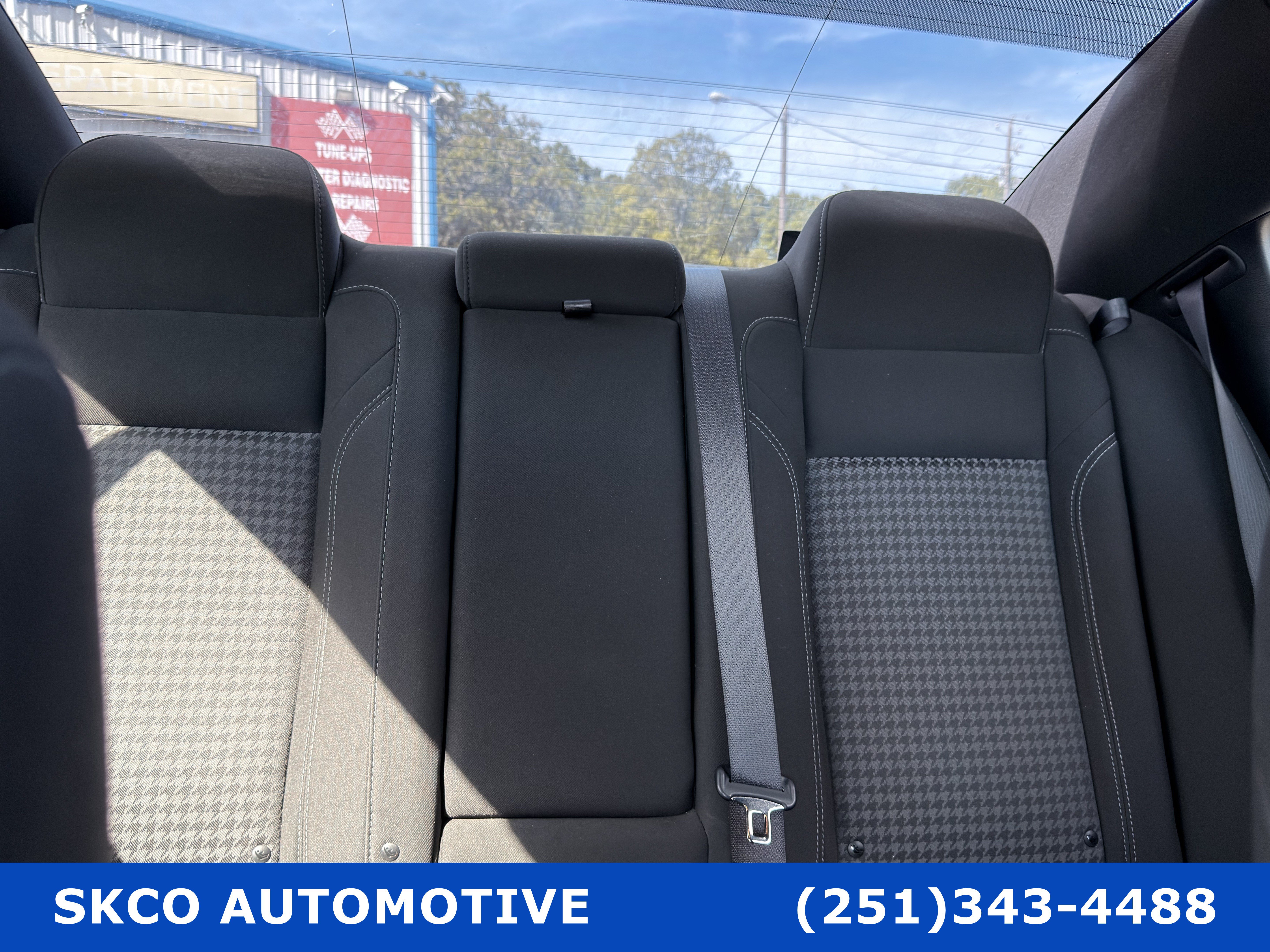 Used 2023 Dodge Charger SXT RWD image 27