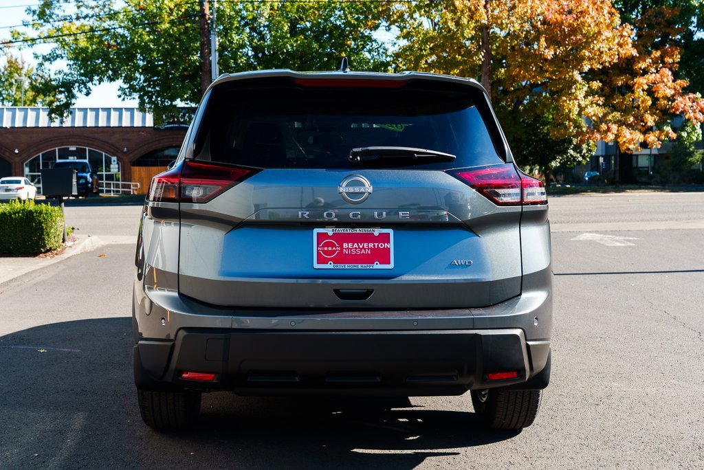 New 2026 Nissan Rogue S image 5