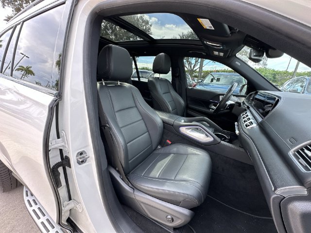 Used 2024 Mercedes-Benz GLS 450 4MATIC image 31