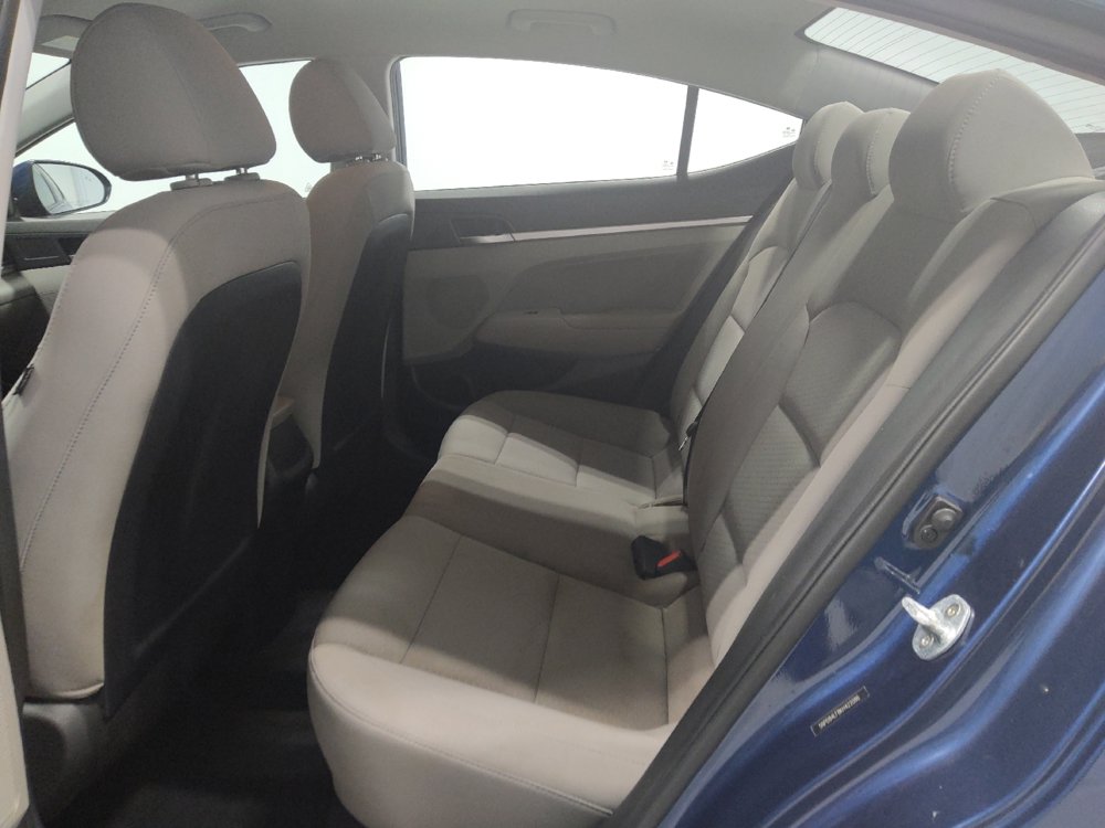 Used 2019 Hyundai Elantra SEL FWD image 18