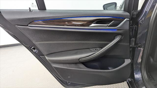 Used 2017 BMW 530i image 16