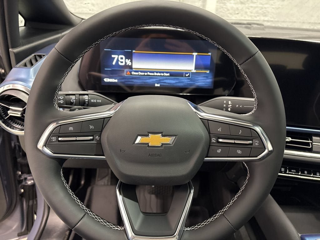 New 2026 Chevrolet Equinox EV LT w/ Convenience Package II AWD/4WD image 23