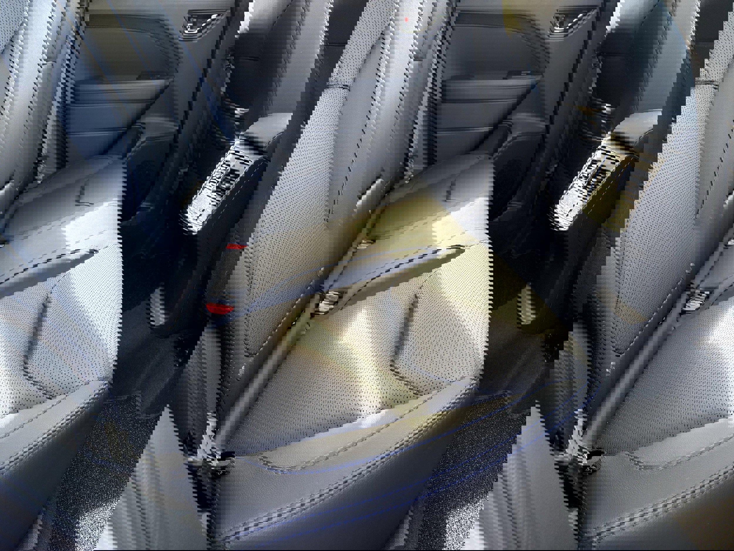 Certified 2025 Subaru Forester Limited w/ Popular Package #1 image 32