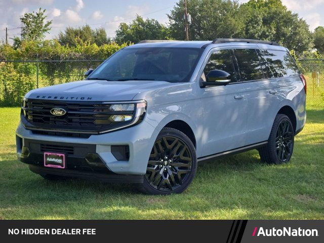 New 2026 Ford Expedition Platinum w/ Stealth Performance Package