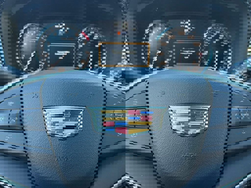 New 2026 Cadillac XT5 Luxury image 24