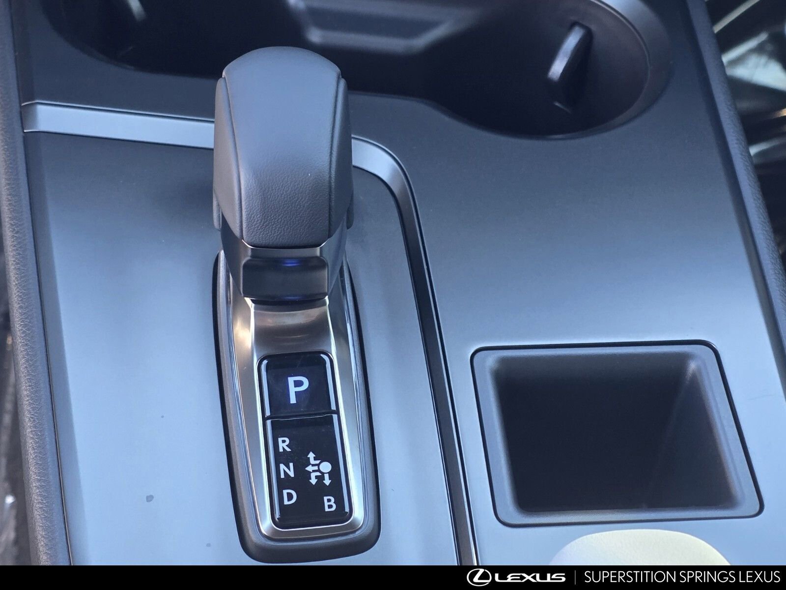 New 2026 Lexus UX 300h FWD image 20