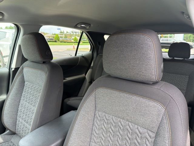 Used 2023 Chevrolet Equinox LT w/ Driver Convenience Package AWD/4WD image 22