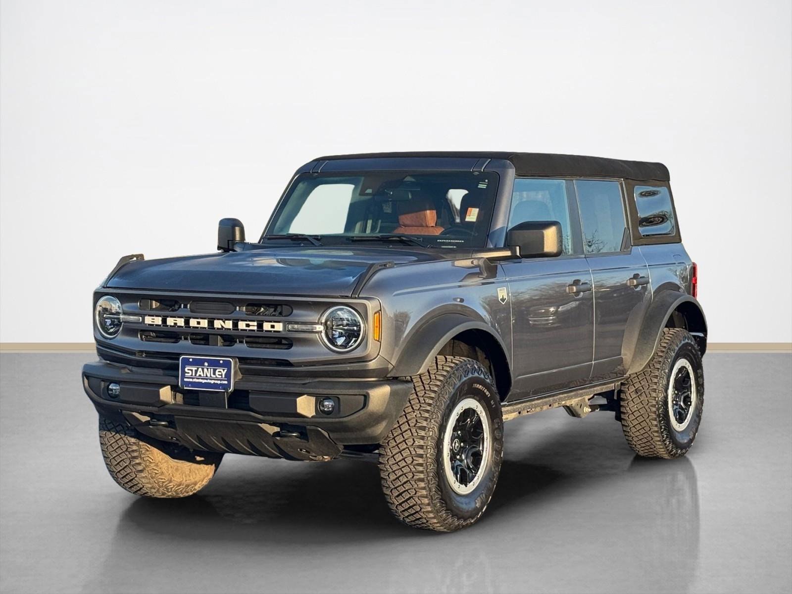 Used 2023 Ford Bronco Big Bend w/ Sasquatch Package image 3