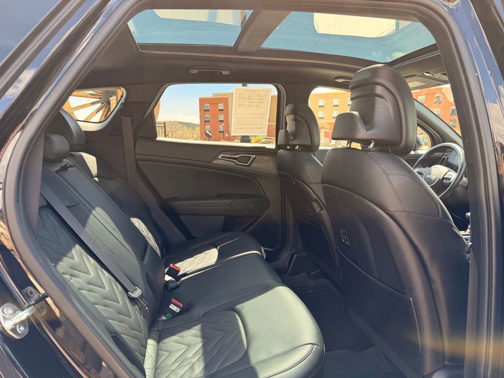Used 2025 Kia Sportage X-Line w/ Premium Package AWD/4WD image 24