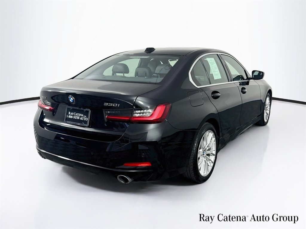 Used 2024 BMW 330i xDrive Sedan w/ Premium Package AWD/4WD image 7