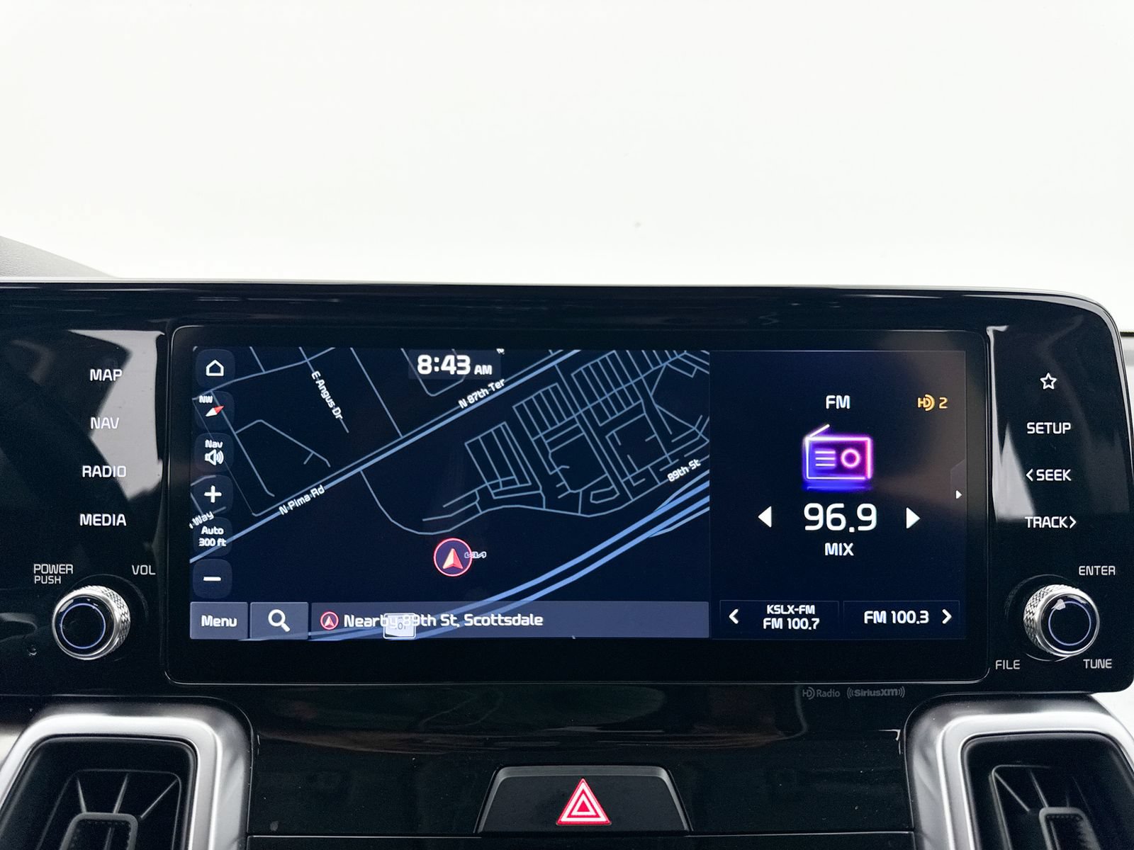 Certified 2023 Kia Sorento EX FWD image 4
