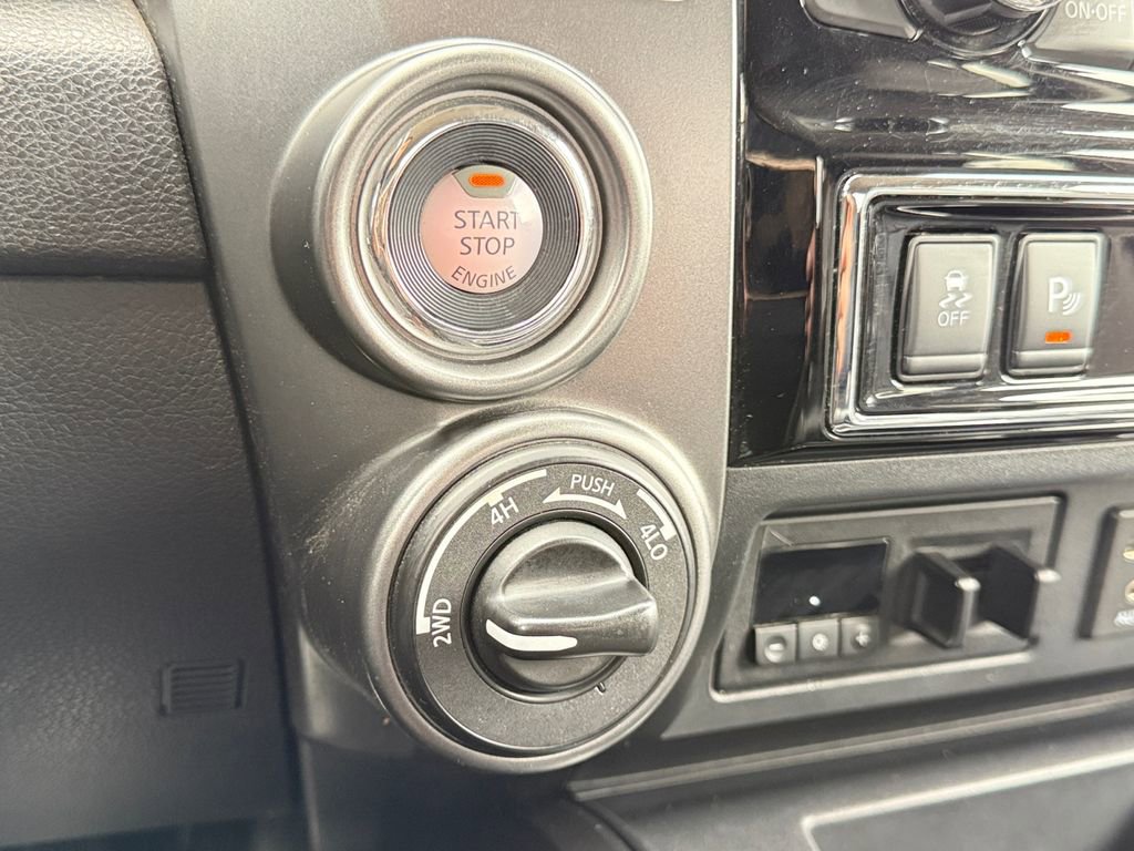 Used 2017 Nissan Titan Platinum Reserve AWD/4WD image 18