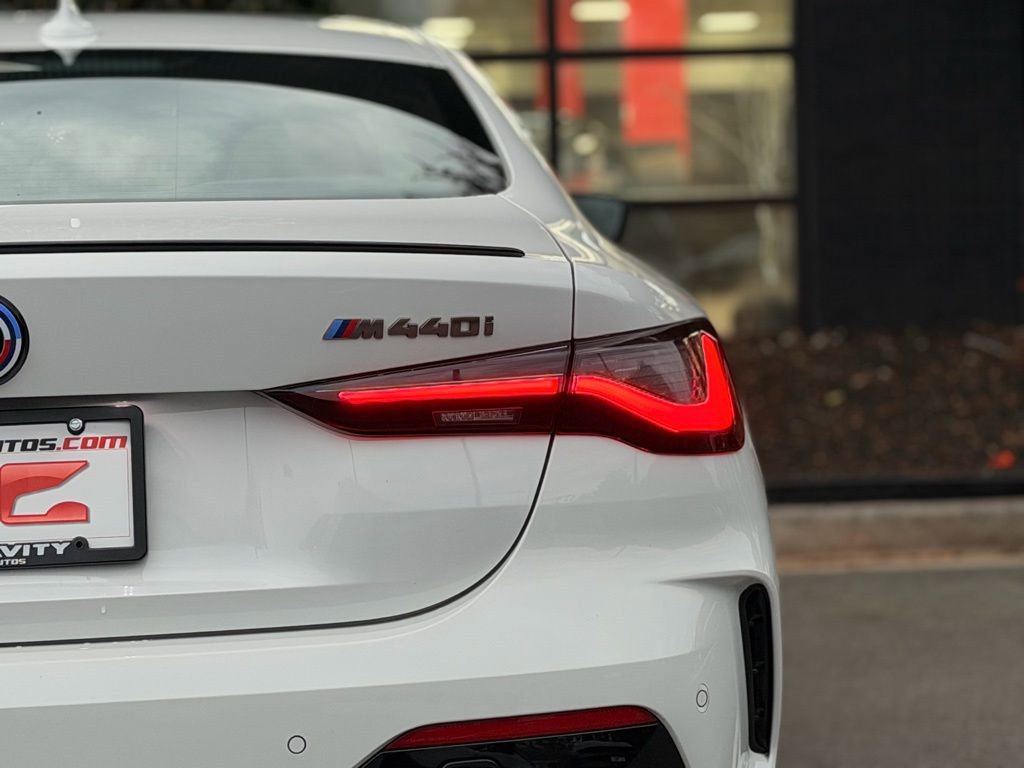 Used 2023 BMW M440i M440i w/ Premium Package image 17