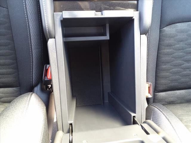 New 2025 Nissan Pathfinder SV image 17