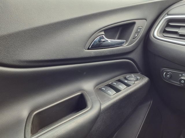 Used 2024 Chevrolet Equinox LT image 20