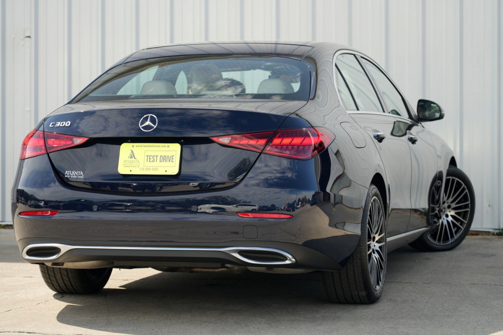 Used 2022 Mercedes-Benz C 300 Sedan w/ Exclusive Trim Package image 4